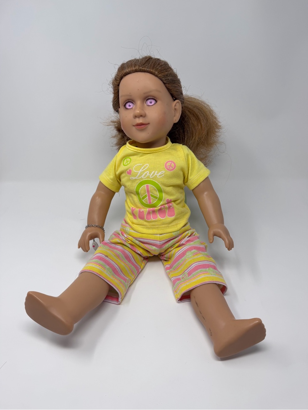 My Twinn 18” Standing Doll Brown Hair Purple Eyes Freckles 2013 Outfit Bracelet